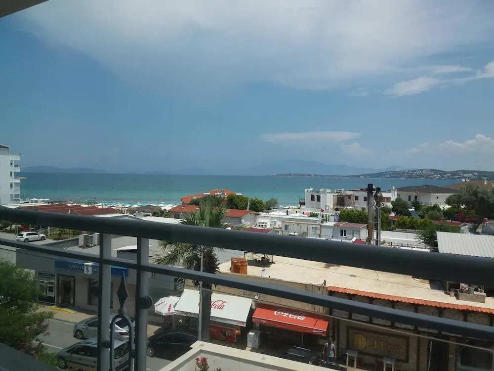 Azure Vista Residence and Suite Hotel