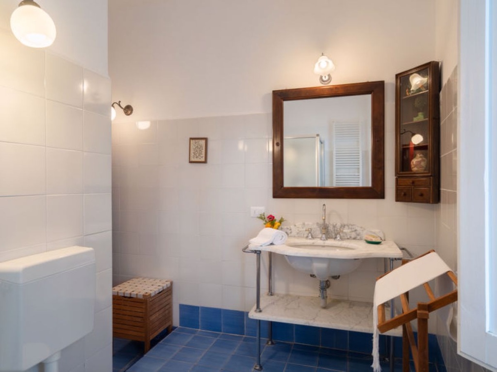 Noce+Ginestra+Villa (GRE184)