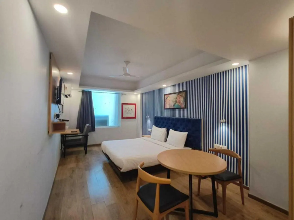 Townhouse Aerosky Grand Near Dwarka Sector 21 Metro Station