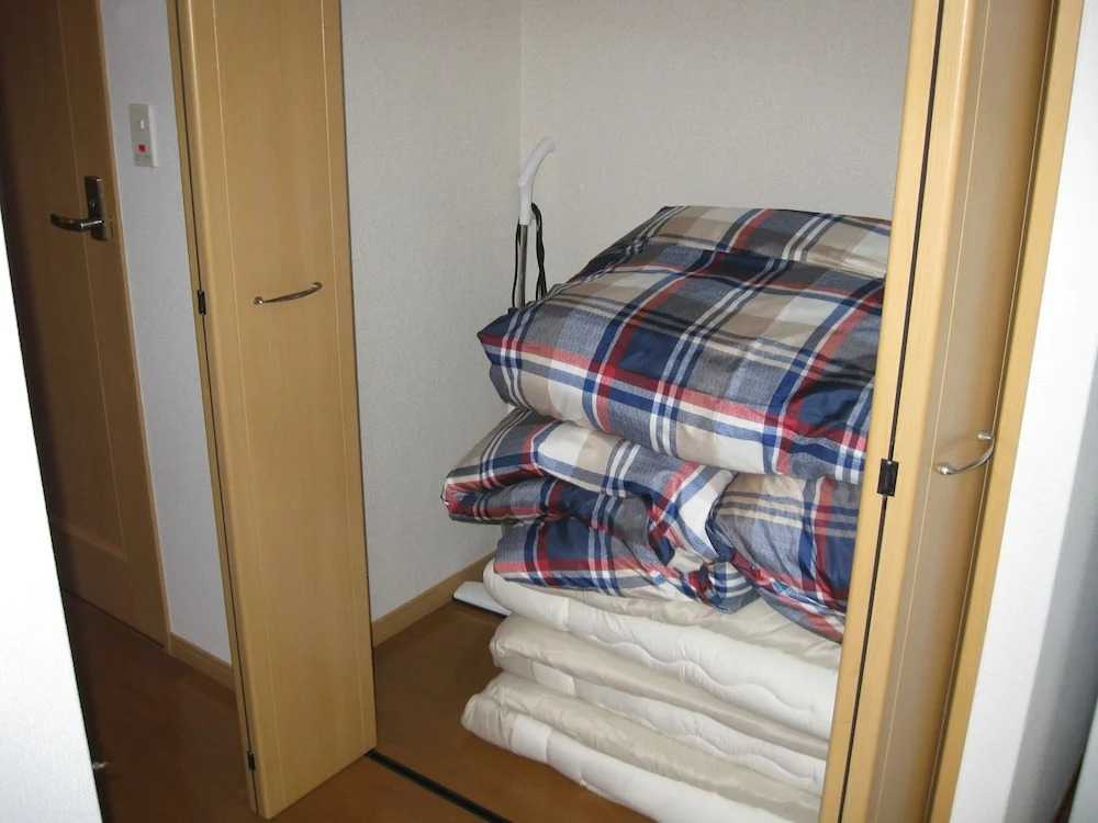 Guest House air one