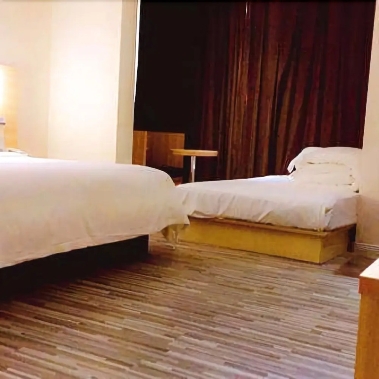 City Comfort Inn