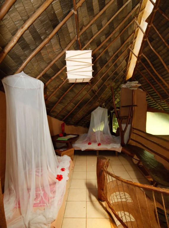 Vanira Lodge