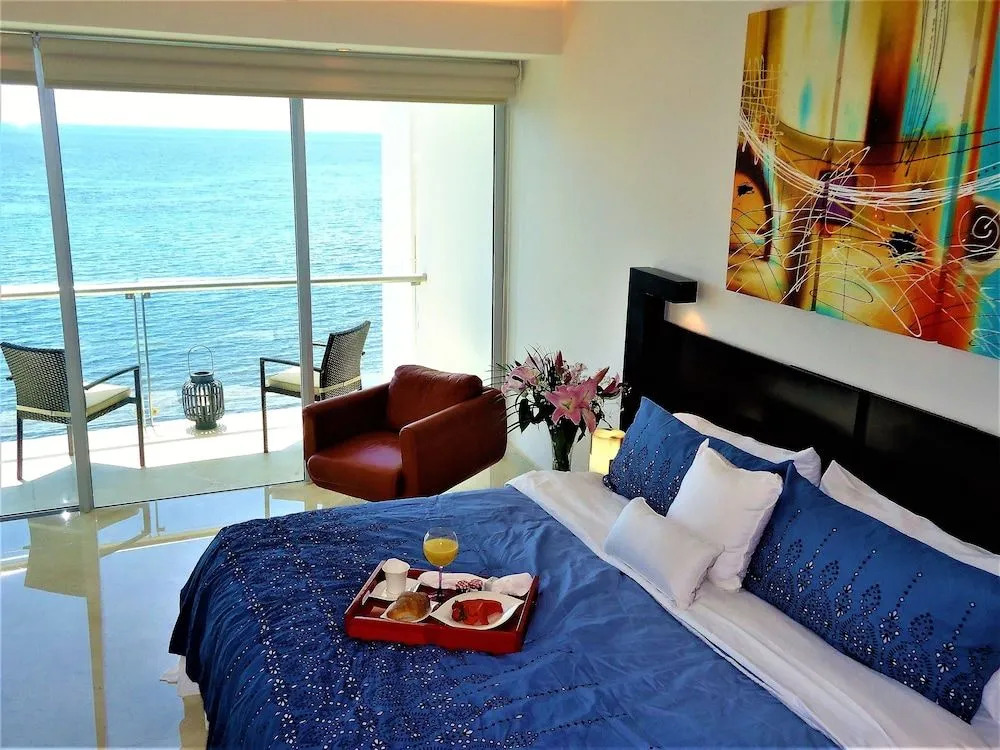 Tu Mirada al Mar Beachfront Tower & Spa (3 Bedroom Condos)