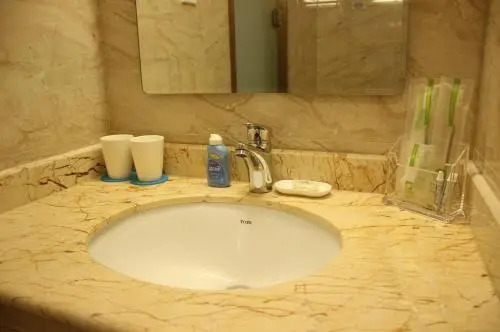 Shenyang Yijing Holiday Hotel