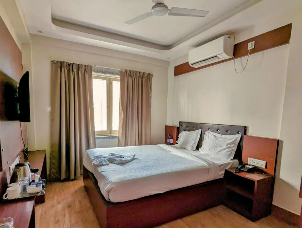 The Aster Enclave Hotel