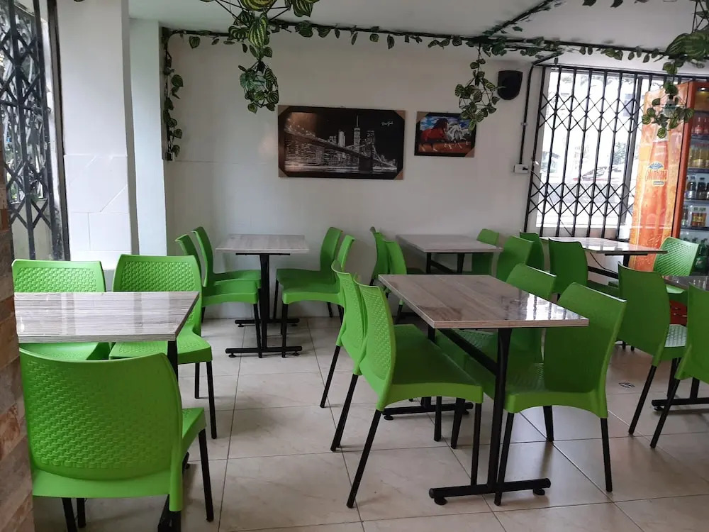 Hotel Casa Victoria Av 30