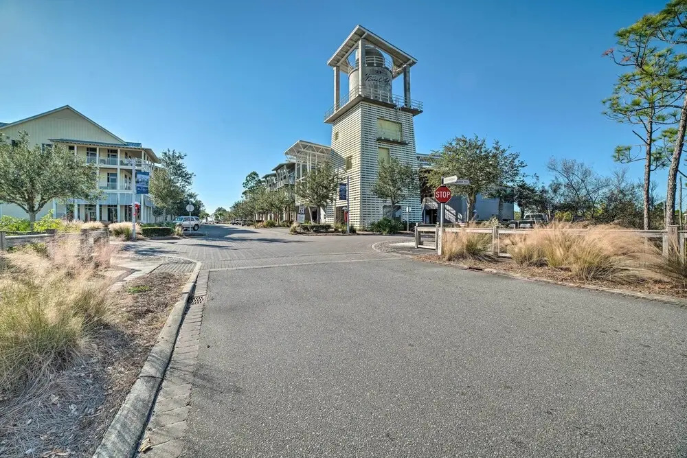 Walk to Shore: 'oyster House' Port St Joe Getaway