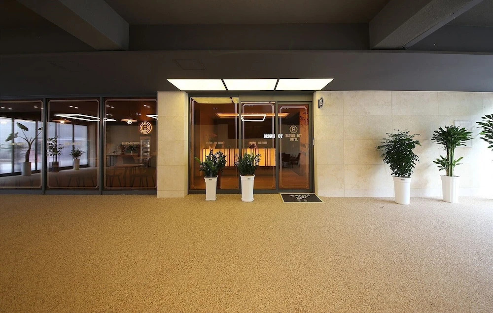 Brown Dot Hotel Sinan