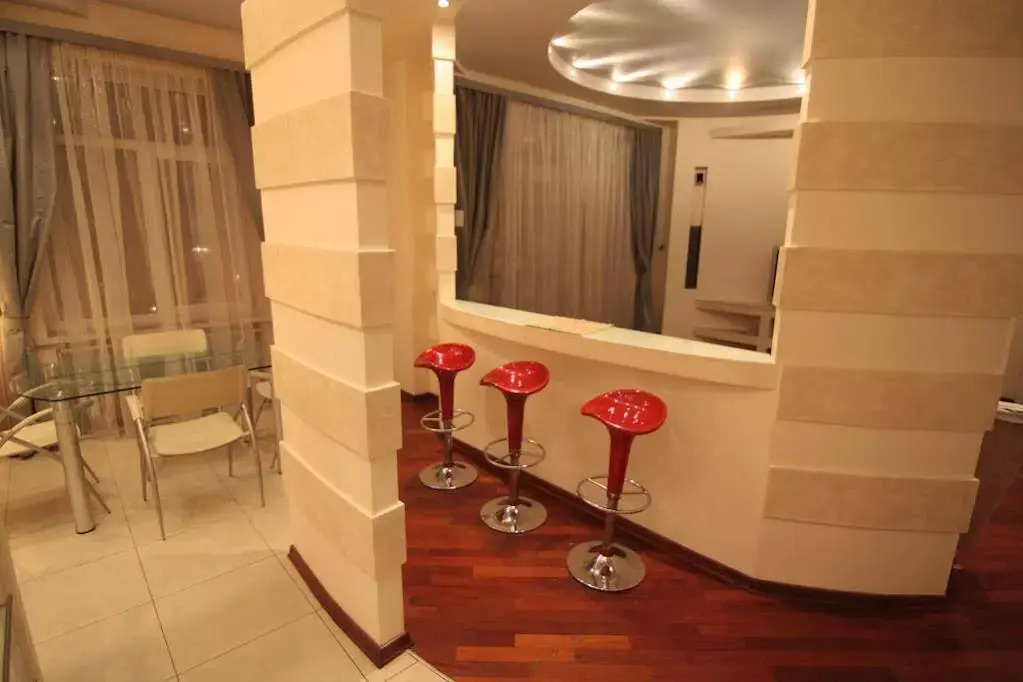 Big Lux Apartments