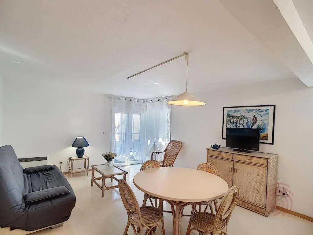 Appartement Lamalou-les-Bains, 2 pièces, 4 personnes - FR-1-451-23