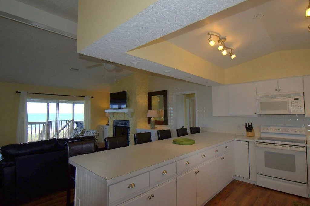 Dolphin Dunes 4 Br Home by RedAwning