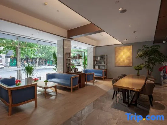 Swan Pearl Hotel (Zhengzhou CBD Convention and Exhibition Center Yanzhuang Metro Station)