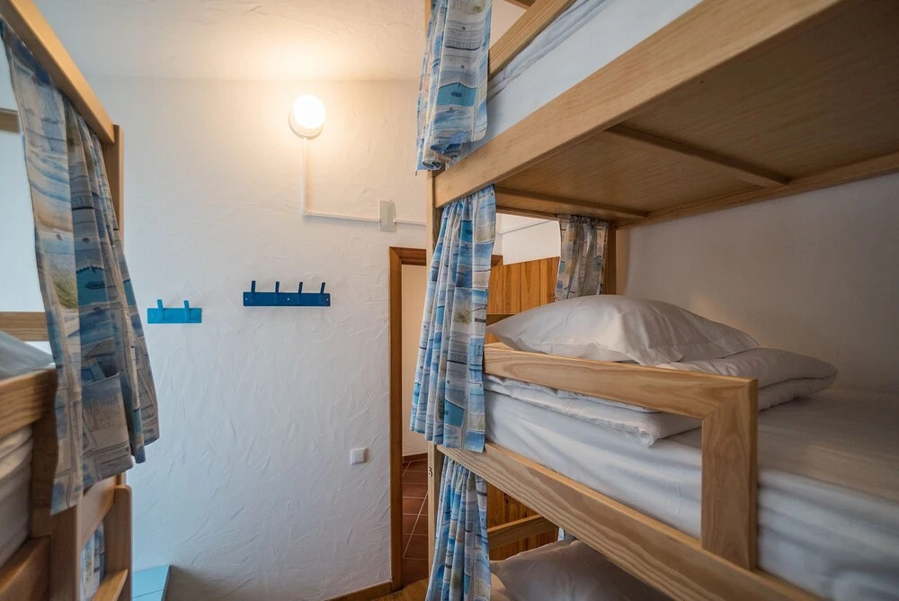 Ericeira Villa Surf Camp Hostel