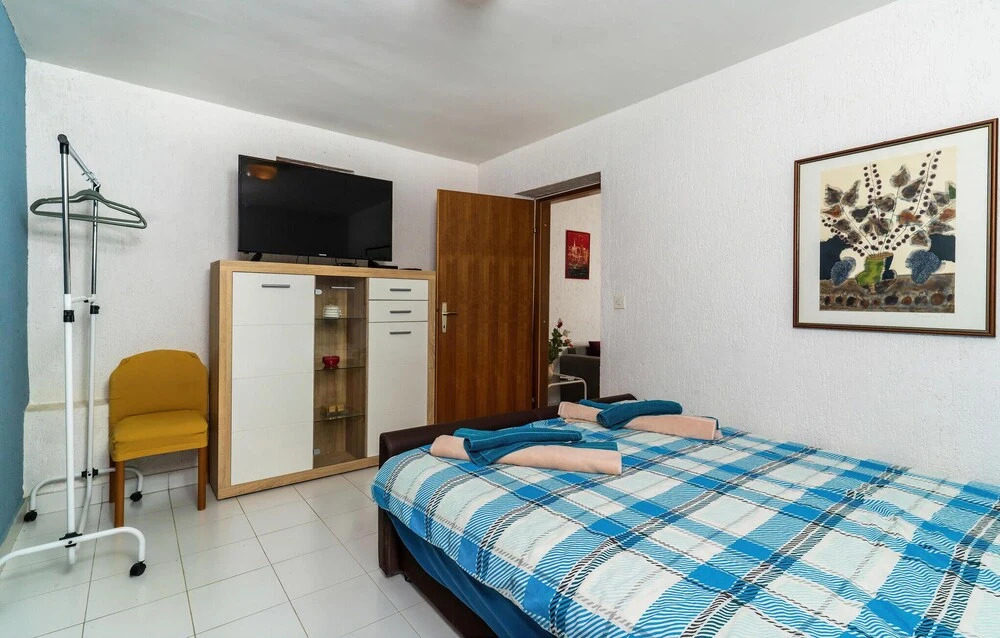 Stunning Apartment in Jadranovo With Outdoor Swimming Pool, Wifi and 2 Bedrooms