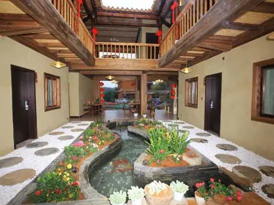 Ziranxing Lake View Inn