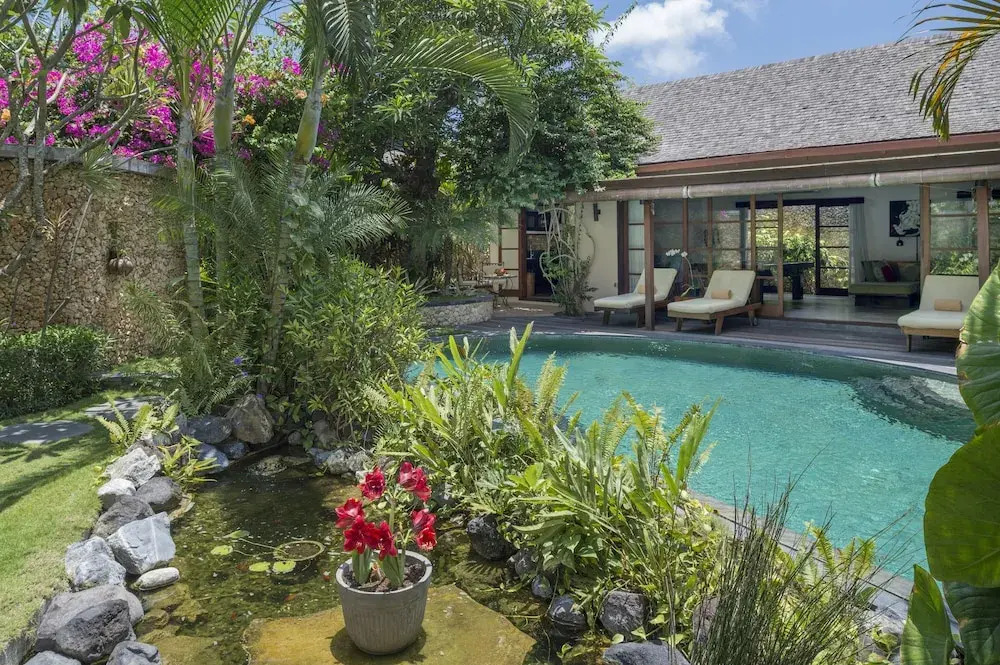 LataLiana Seminyak