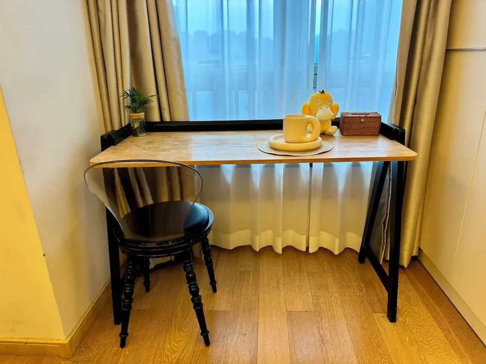 Shanghai Lerongju Boutique Apartment Metro Line 8 20meter