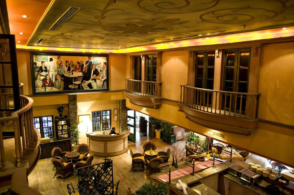Merdeka Palace Hotel & Suites