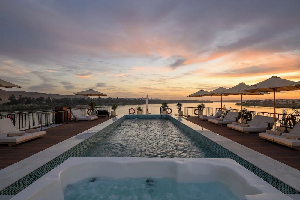 Le Fayan Suites Nile Cruise - Mondays from Luxor & Fridays from Aswan