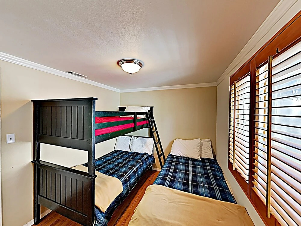New Listing! Mountain Charmer W/ Large Yard 2 Bedroom Home