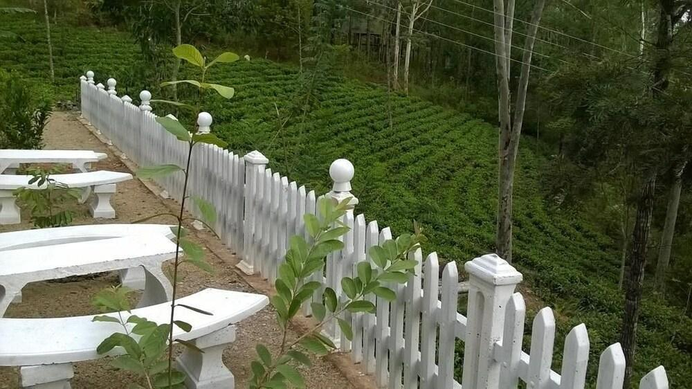 Yathra Mount Inn