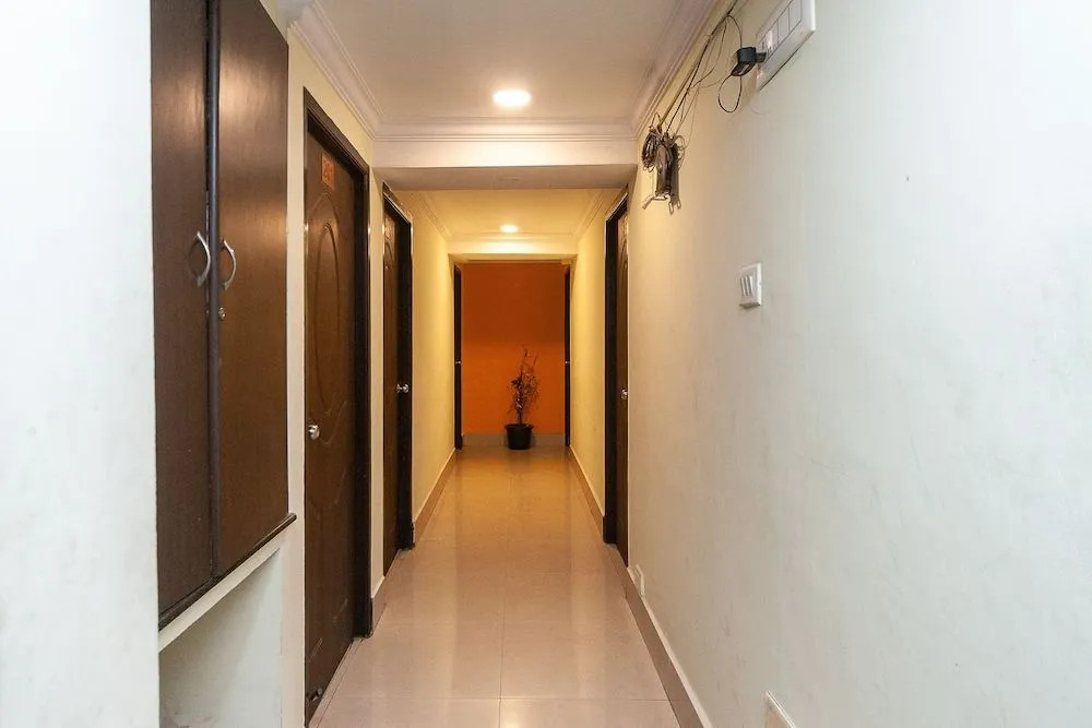 Hotel Akash inn
