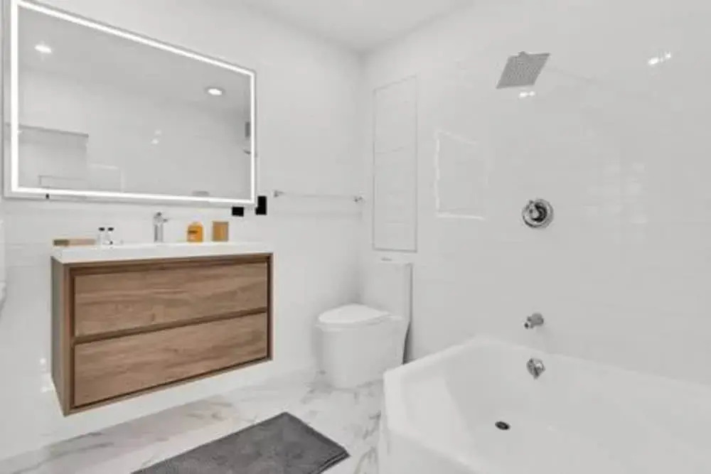 1720 Wa Kee 2A Luxurious 4BR 3BA Retreat in Coconut Grove w Pool