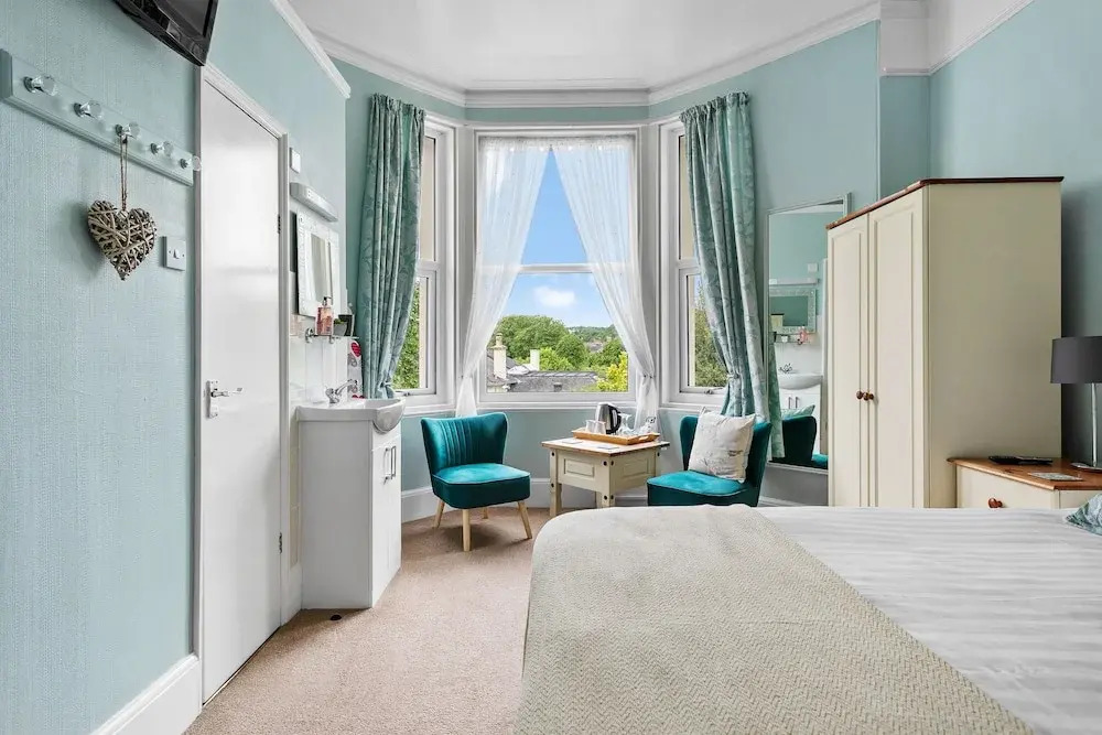 The Netley Hotel