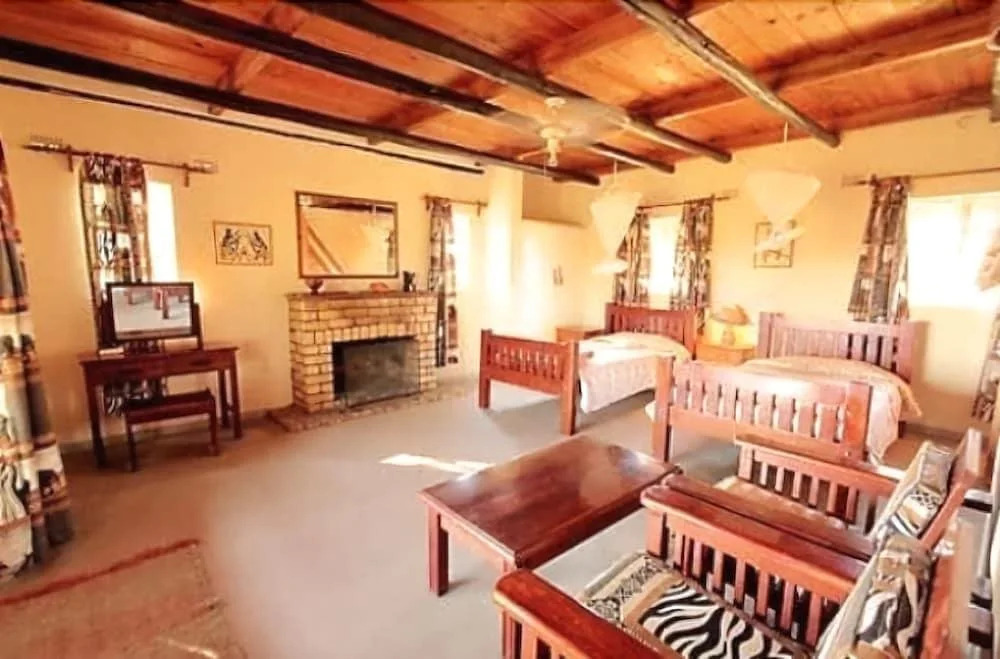 Ganda Lodge