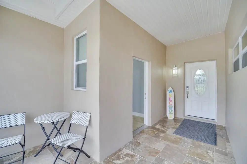5 Mi to Beaches: Melbourne Duplex w/ Heated Pool!