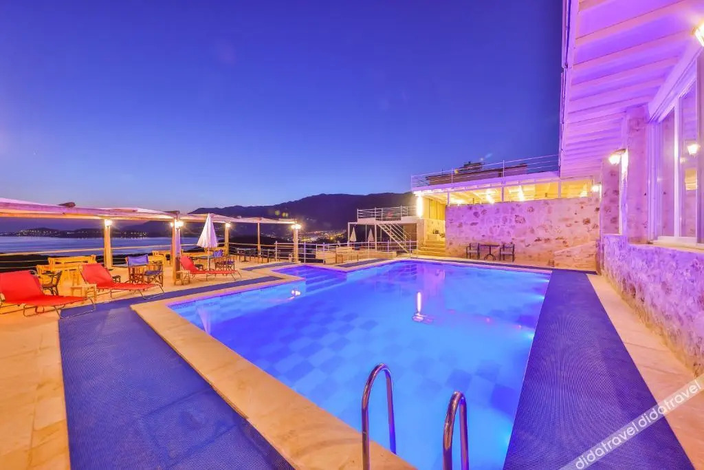 Mojo Boutique Hotel