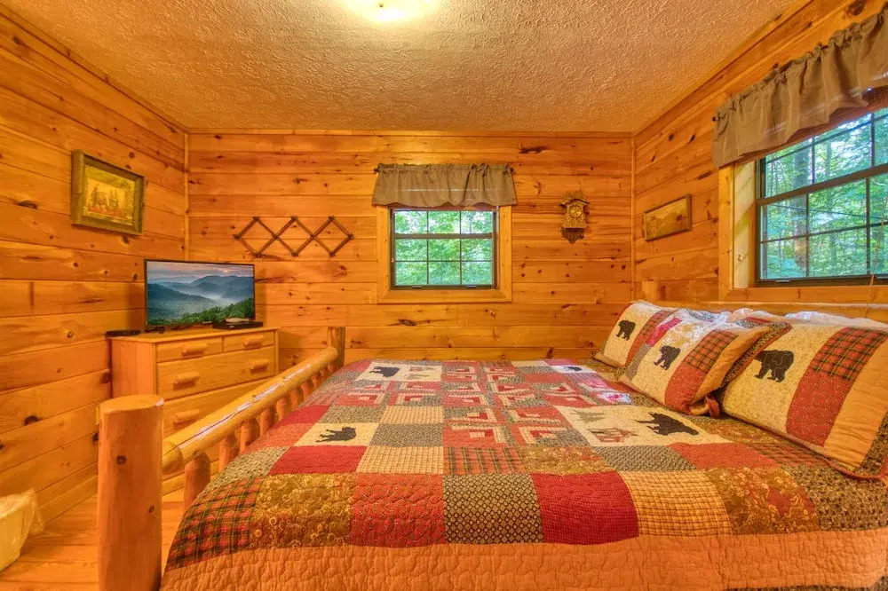Secret Hideaway #195 by Aunt Bug's Cabin Rentals