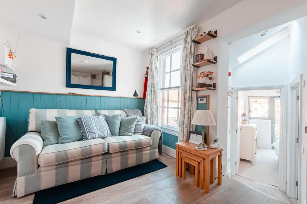 72a High Street (Adults Only)