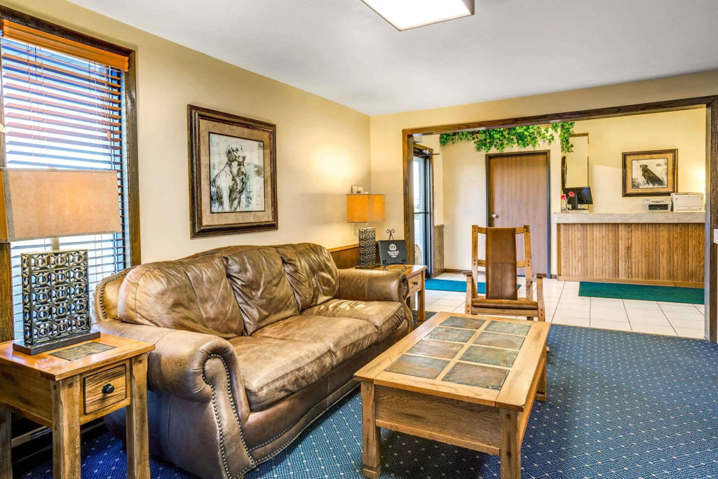 Super 8 West Aberdeen
