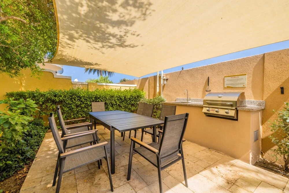 Amazing 4br3 5BA Villa w Private Pool Goldcoast
