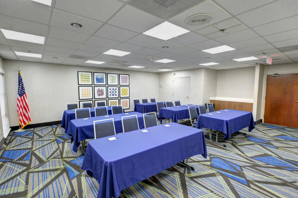 Holiday Inn Express Hillsborough-Durham Area by IHG