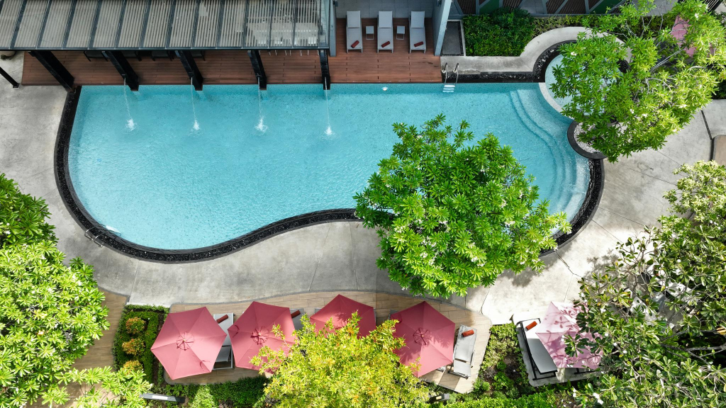 Altera Hotel and Residence by At Mind