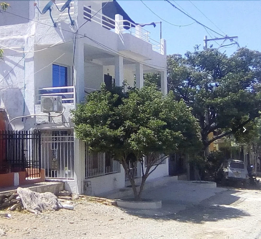 Hostal Fura y Tena