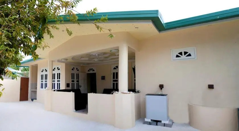 Omadhoo Coral View Inn