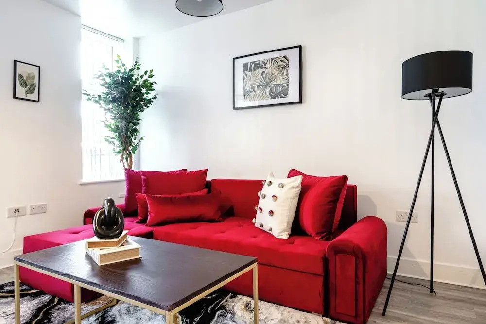 Whitchurch Road Retreat in Cardiff