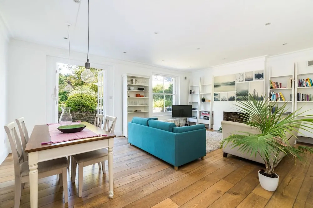 Fantastic 3 Bedroom Flat West Hampstead
