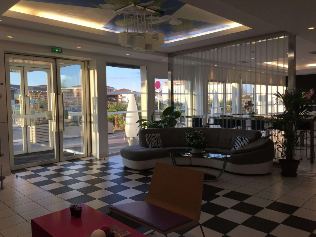 Hôtel Gardenia Bordeaux Est