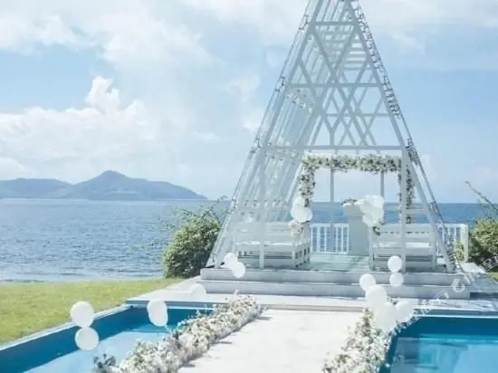 Sanya Romantic Seaview Apartment