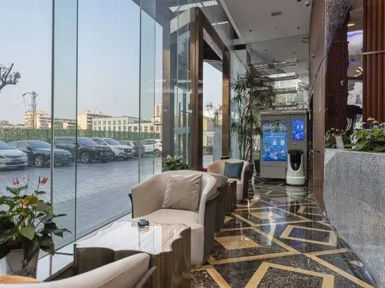 Hans Elegant Hotel Zhuzhou (Railway Station Clothing Market Center Plaza)
