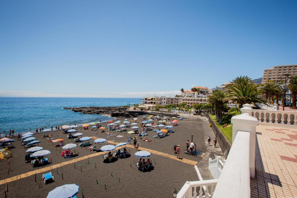 FRONT LiNE OCEAN ViEW 2BeD Wi-Fi YOUR HOLiDAY HOME