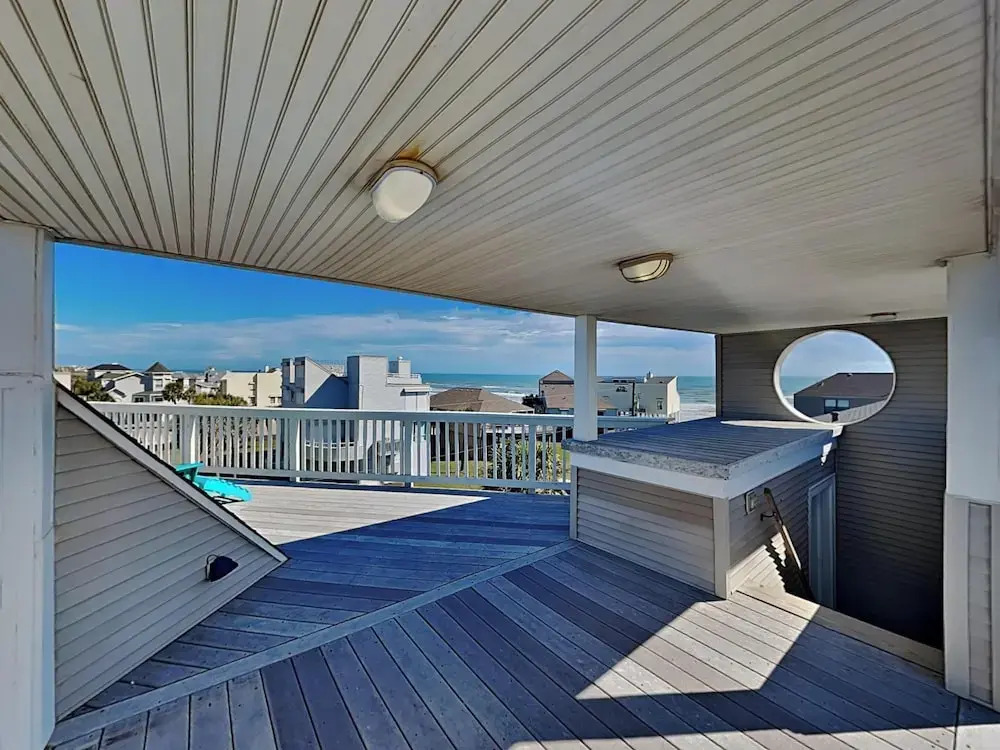 Pirates' View of the Sea by Ryson Vacation Rentals