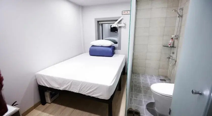 Seoul N Hostel