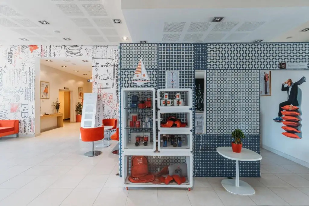 Ibis Tanger City Center