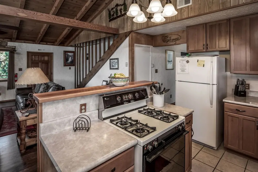 An Amazing View - Three Bedroom Cabin