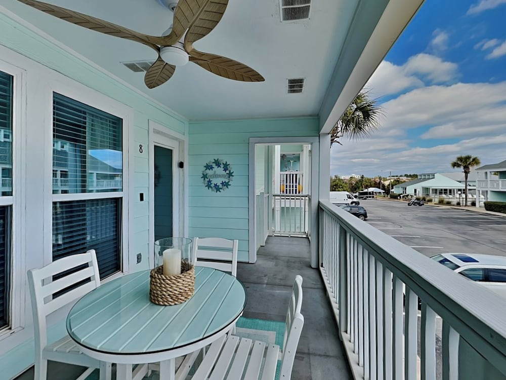 Southwind I Condo #K8 - Front Beach Flair
